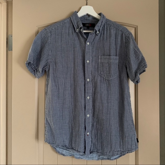 🤍2/$20 *Like New* DH3 Short Sleeve Button Up - Picture 3 of 3
